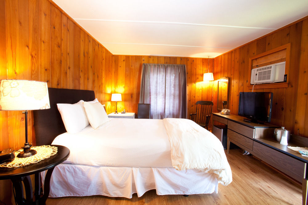 Whispering Winds Motel Аубурн Экстерьер фото